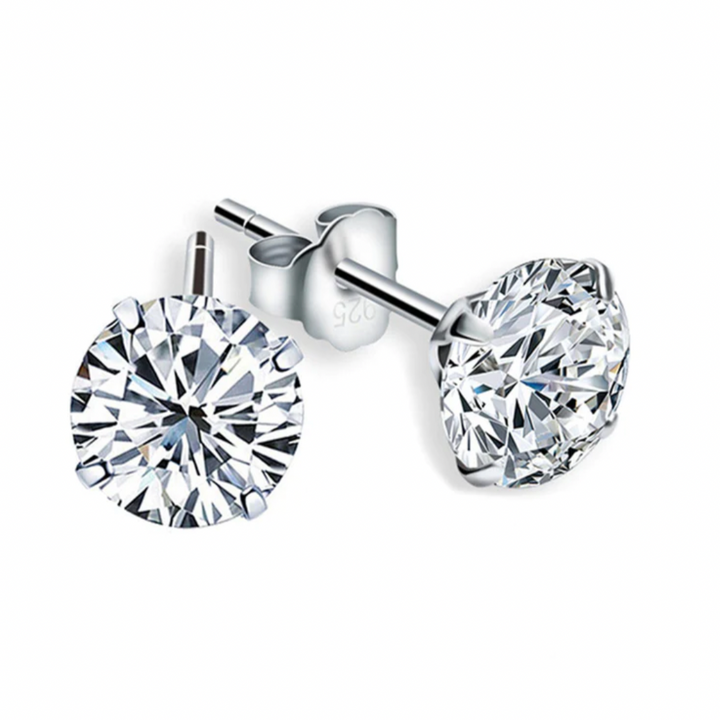 Round Solitaire Stud Earrings