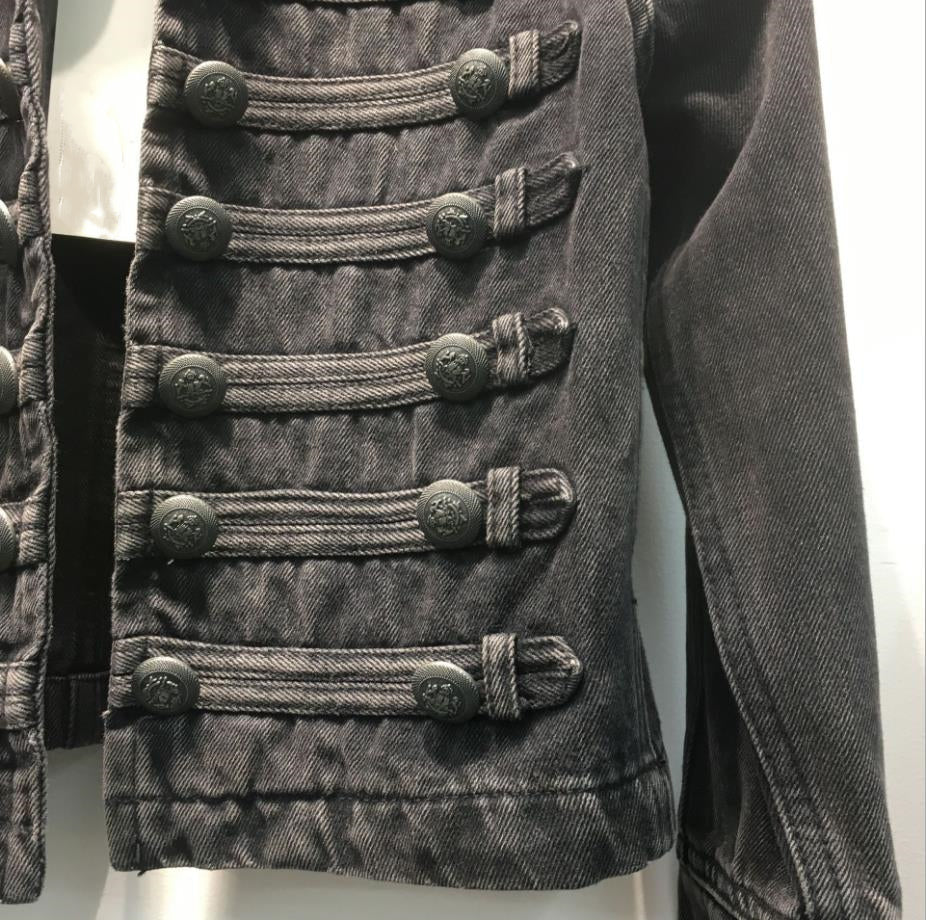 Retro-Denim-Jacke im Militärstil