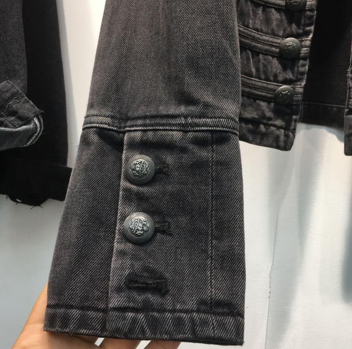 Retro-Denim-Jacke im Militärstil